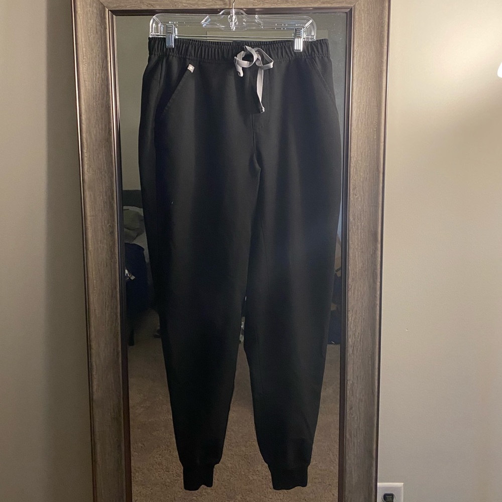 Figs scrub pants